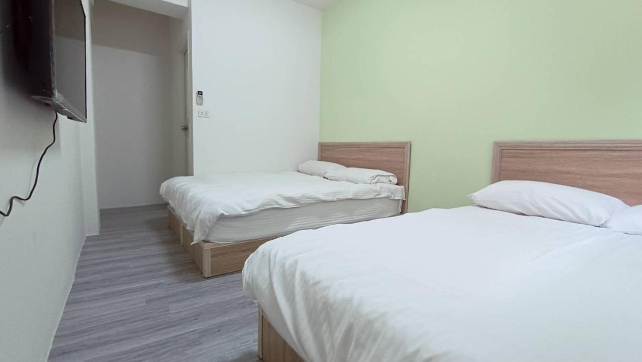 Fengchia Bichon B&B Taichung Exterior photo